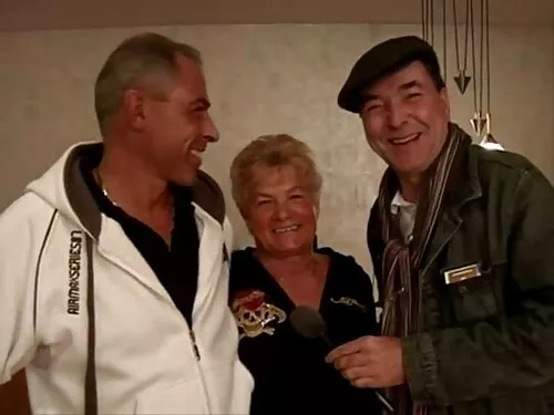 Осемнадесетгодишно с ...