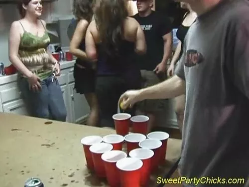 Горещо маце с разраб ...