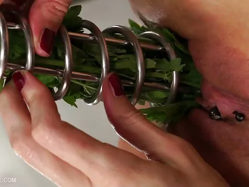 Помогна на бг секс ф ...