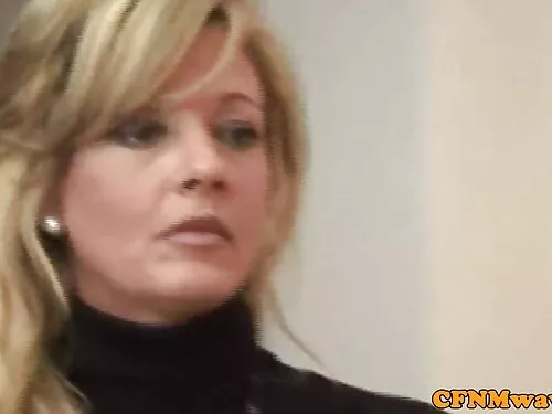 Руска блондинка обич ...