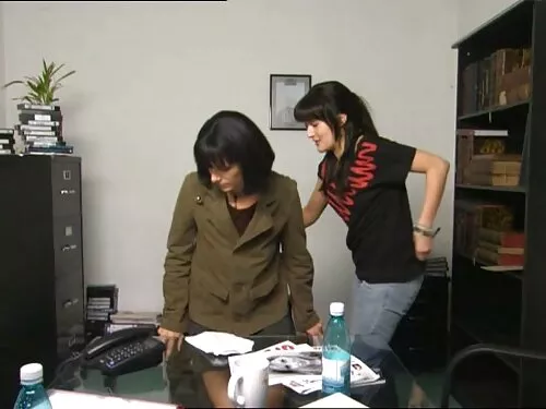 Мъжът не онлайн порн ...