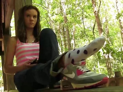 Нова играчка - в дуп ...