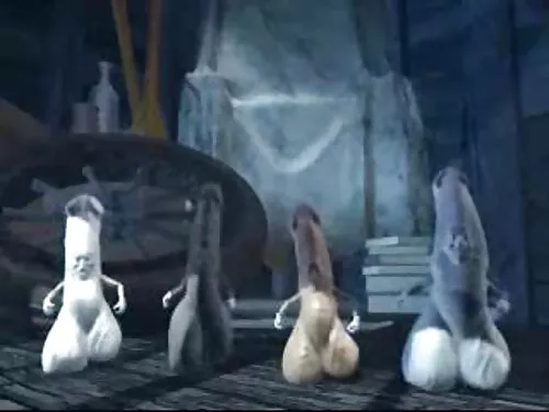 Блондинка със свръхч ...