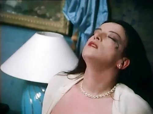 Руско младо момиче г ...