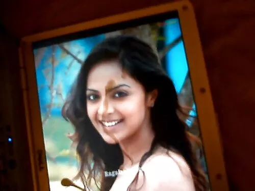 Студентката Юлия от  ...